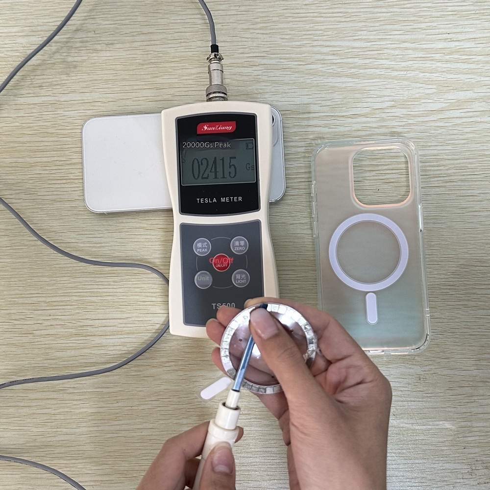 Compatible With Shell Pattern Magnetic Phone Case IPhone Pro Max Glittery Iridescent 17 Air Protective Cover_voghion.com