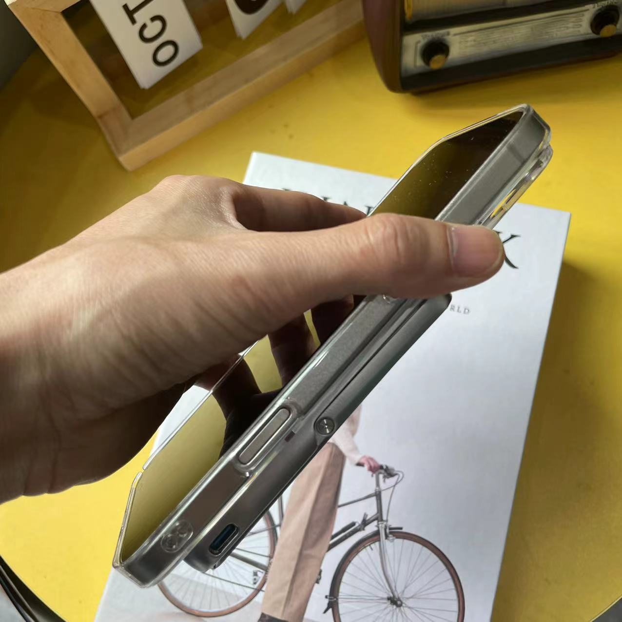 Suitable For IPhone15promax Magnetic Phone Case 15plus Transparent PC Hard Protective Cover_voghion.com