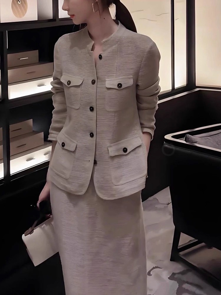 Women's Lightweight Linen Cotton Blazer With Stand Up Collar_voghion.com