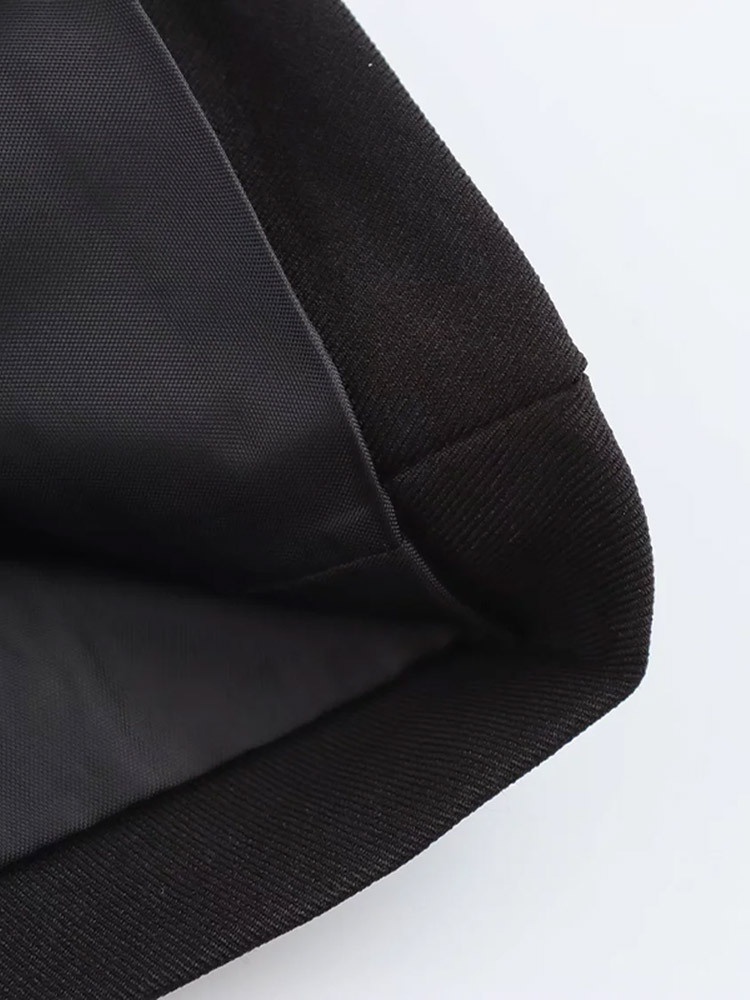 Elegante dames blazer zwart slim fit met schoudervulling_voghion.com