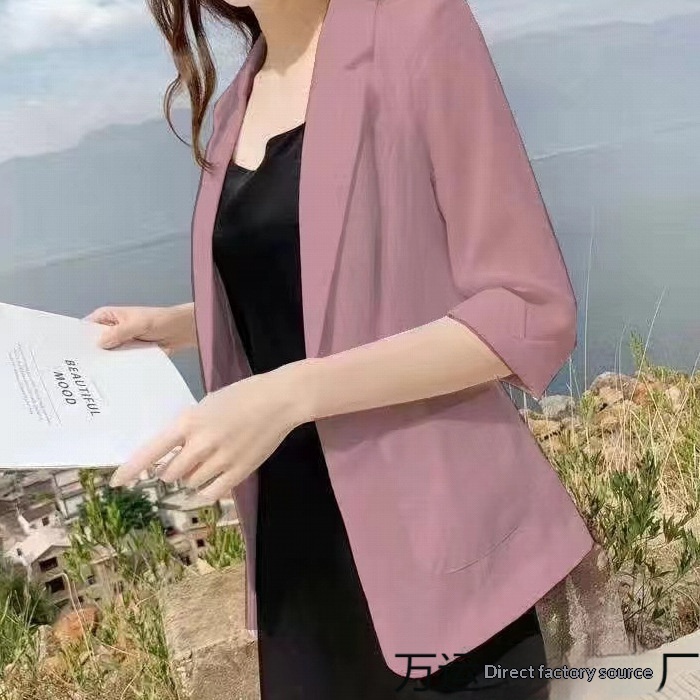 Lightweight Women's Linen Blazer For Summer Sun Protection Style_voghion.com