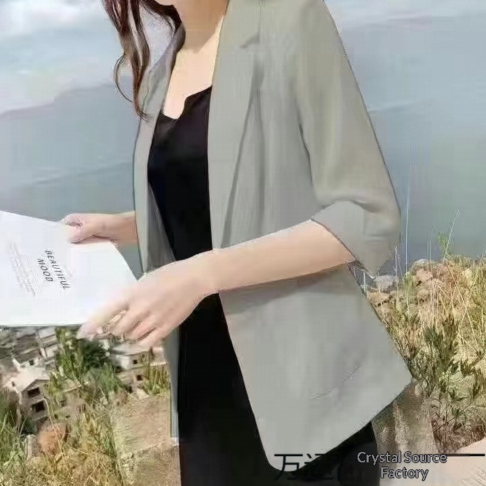 Lightweight Women's Linen Blazer For Summer Sun Protection Style_voghion.com