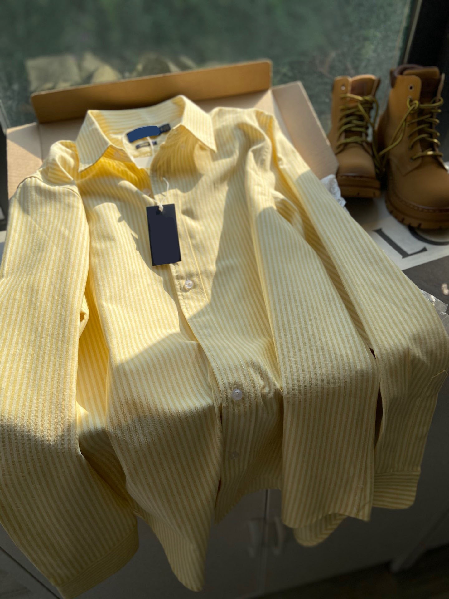 Classic Striped Oxford Shirt Jacket For Unisex Loose Fashion_voghion.com