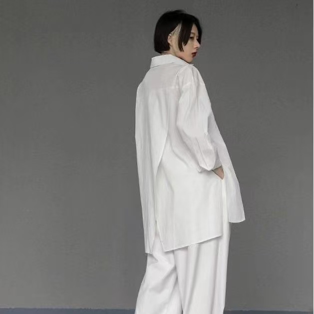 New Spring/Summer Women's Dark Style Irregular Button-Up Shirt, Mid-Length BF Slit Blouse, Heavy-Duty Barber Uniform_voghion.com