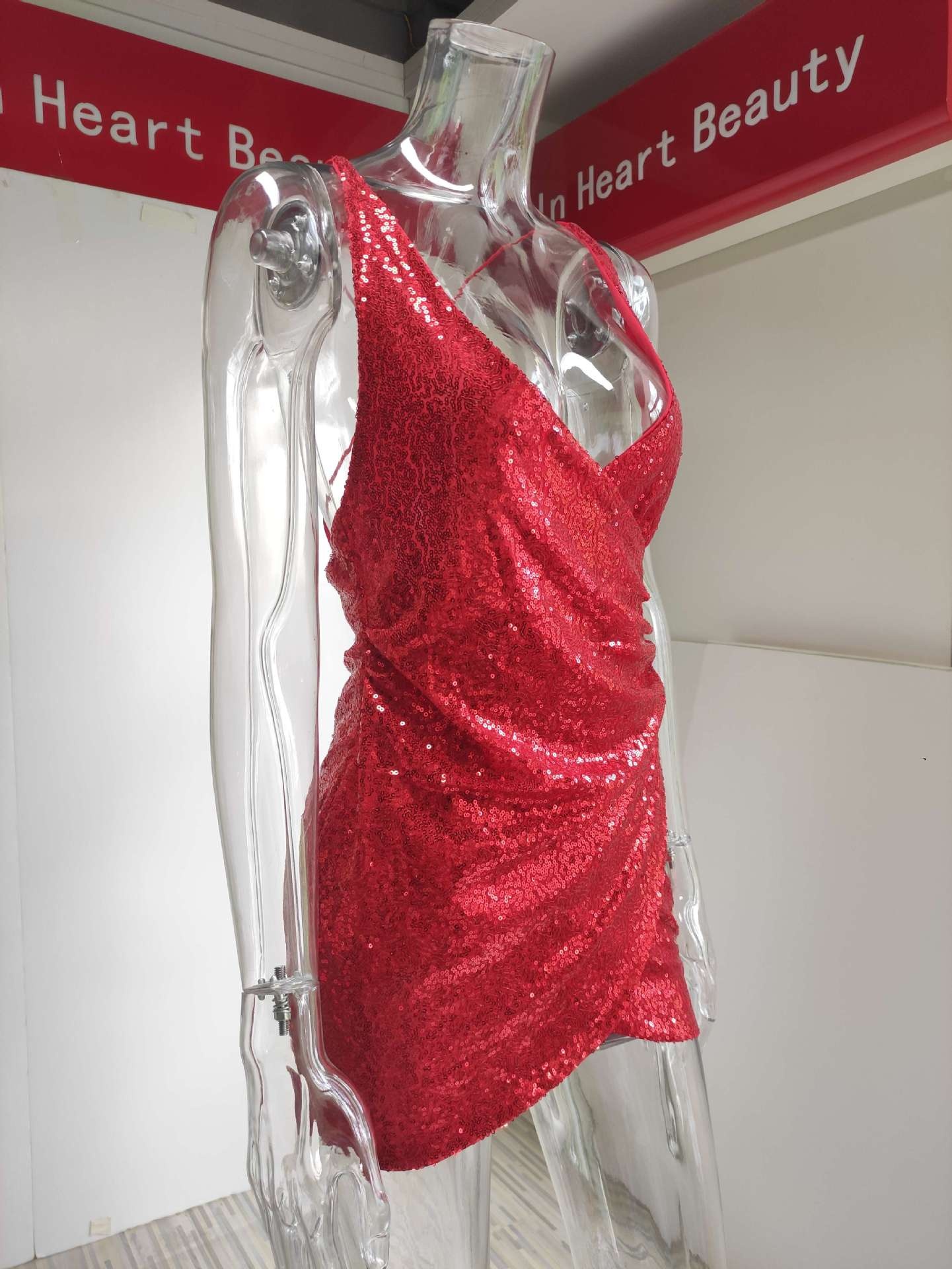Women's V-neck Sequin Strap Plus Size Dress Elegant Evening Gown_voghion.com