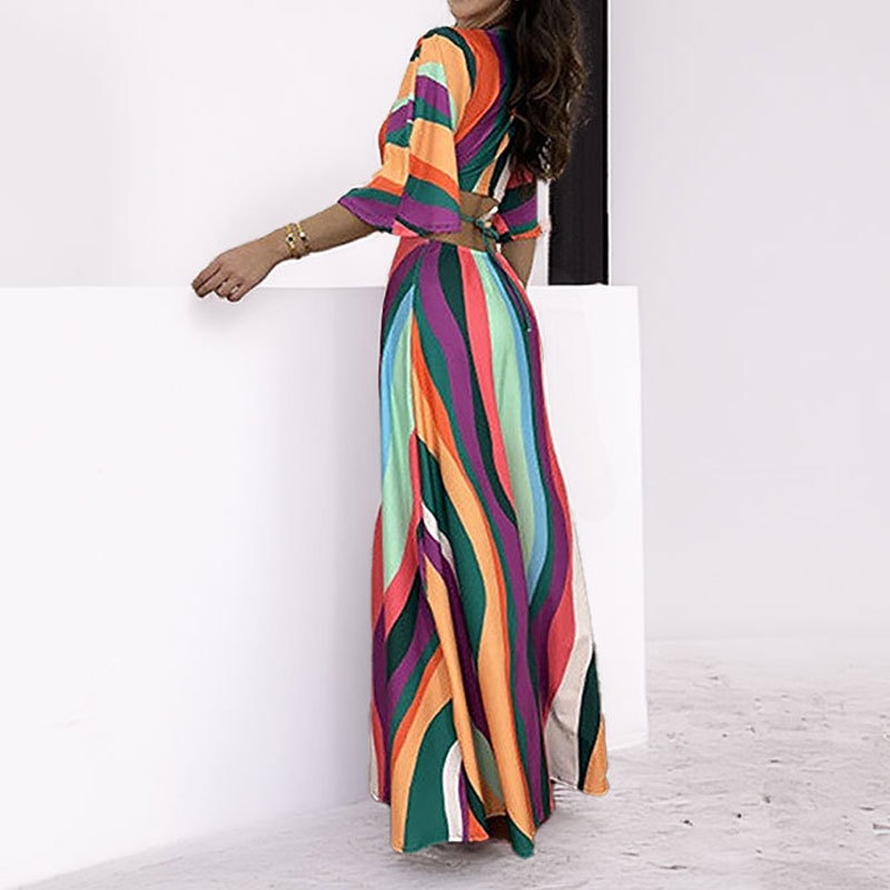 Fashionable Women's V-neck Printed Strap Dress For Plus Size_voghion.com