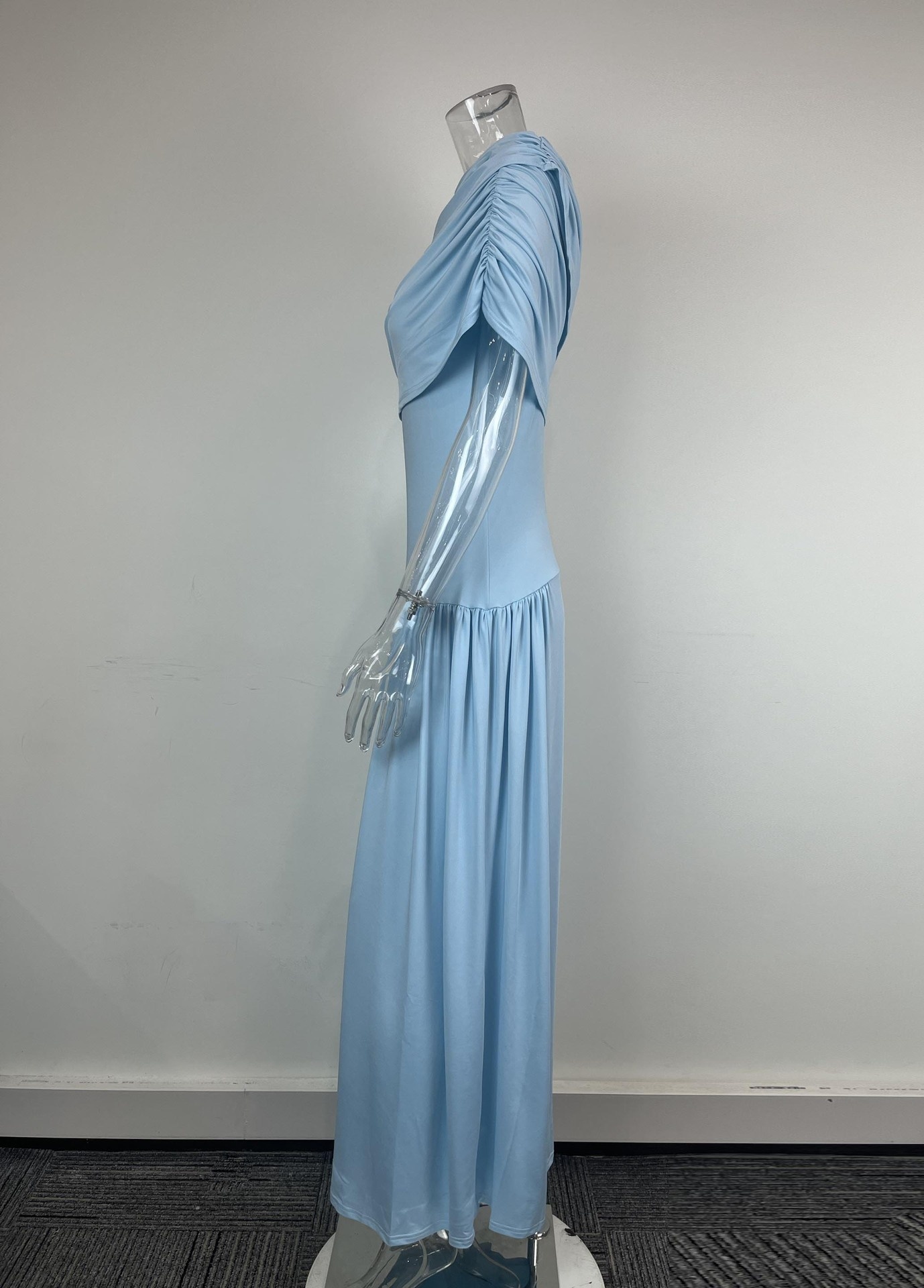 Elegantes Damen Maxikleid Mit Taillierung Und Raffung_voghion.com