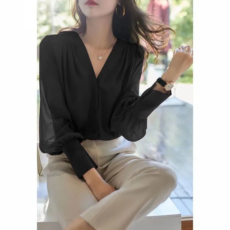 Plus-size Spring And Autumn Women's Chiffon Blouse, Vintage Simple Slimming V-neck Long-sleeve Elegant Shirt_voghion.com