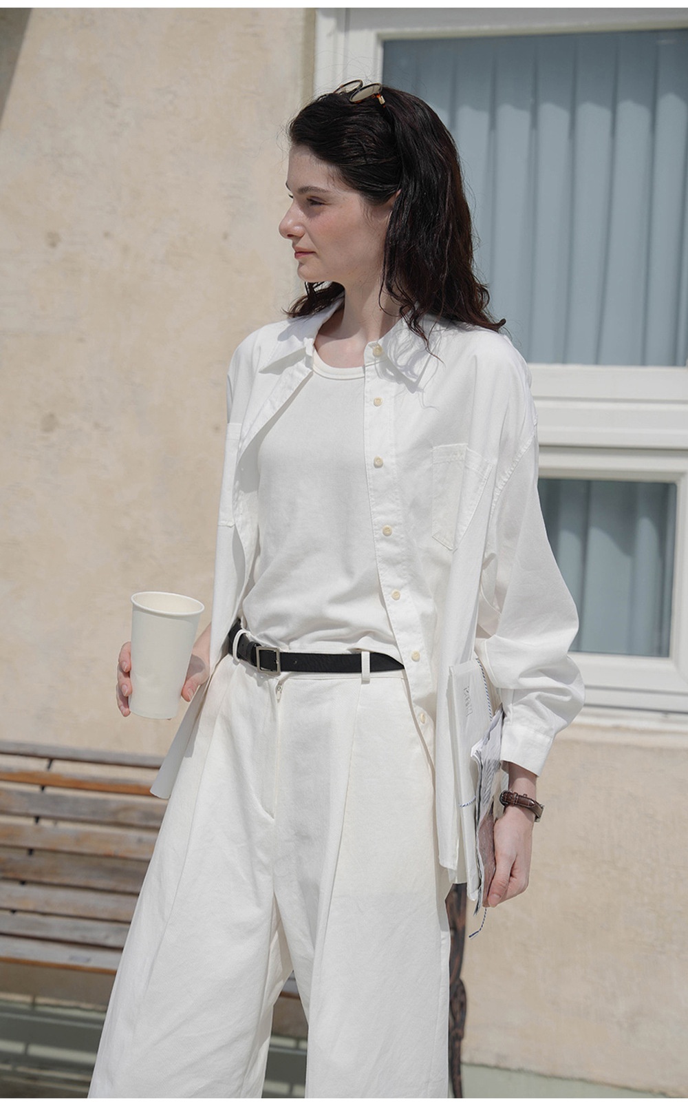 Camicia da donna bianca elegante in cotone per primavera estate_voghion.com