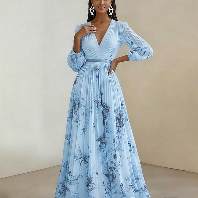 Women's V-neck Printed Pleated Long Dress For Plus Size Women_voghion.com