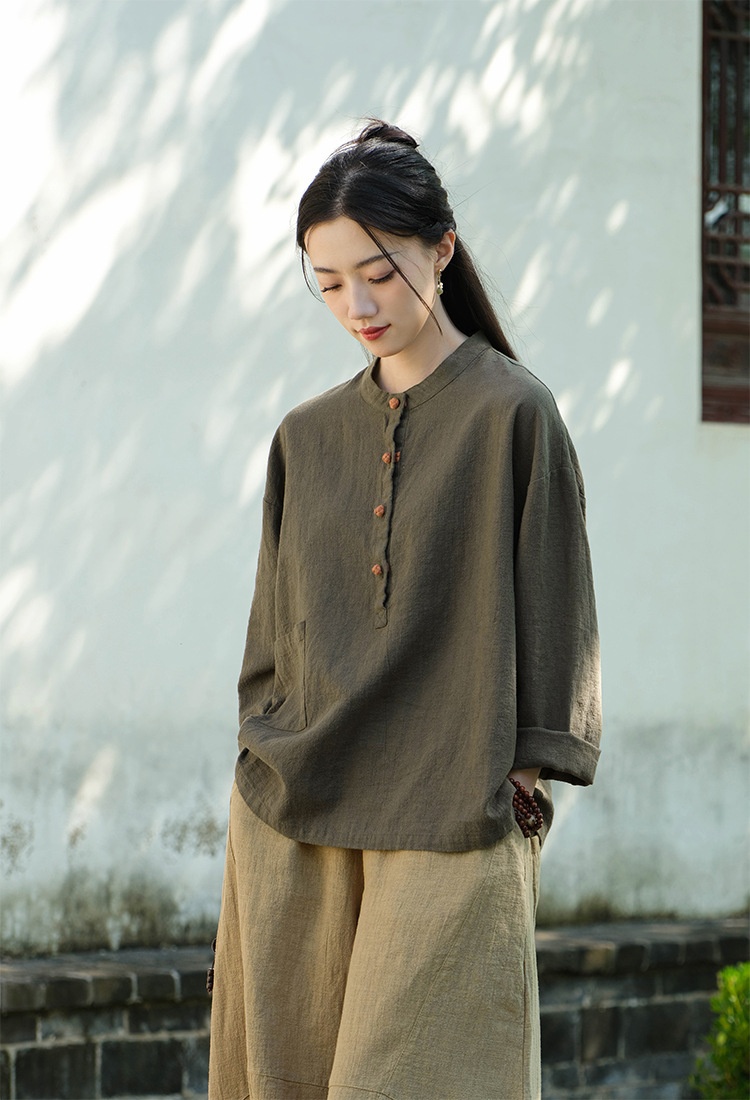 Women's Linen Blend Stand Collar Button Up Pullover Blouse Top_voghion.com