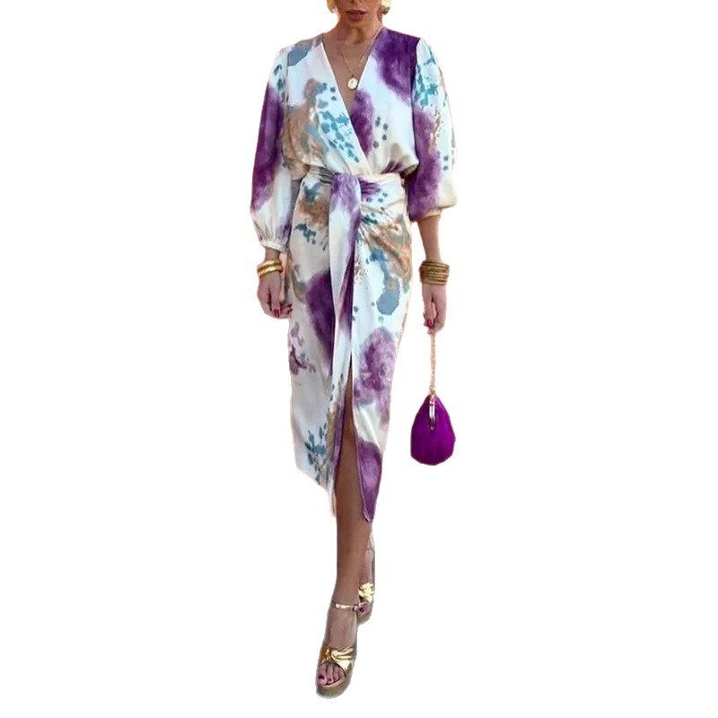 2026 Spring New Cross-Border European And American Women's Fashion Elegant Printed Unique V-Neck Long Sleeve Mid-Length_voghion.com