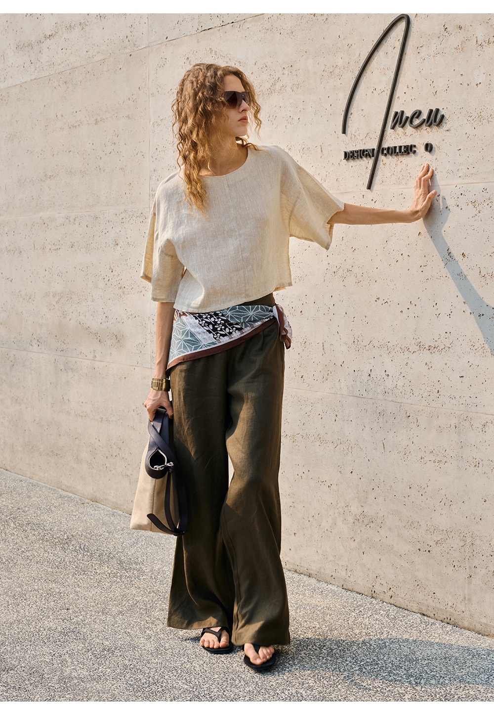 Women's Linen Top Round-neck Drop-shoulder Elegant Summer Blouse_voghion.com