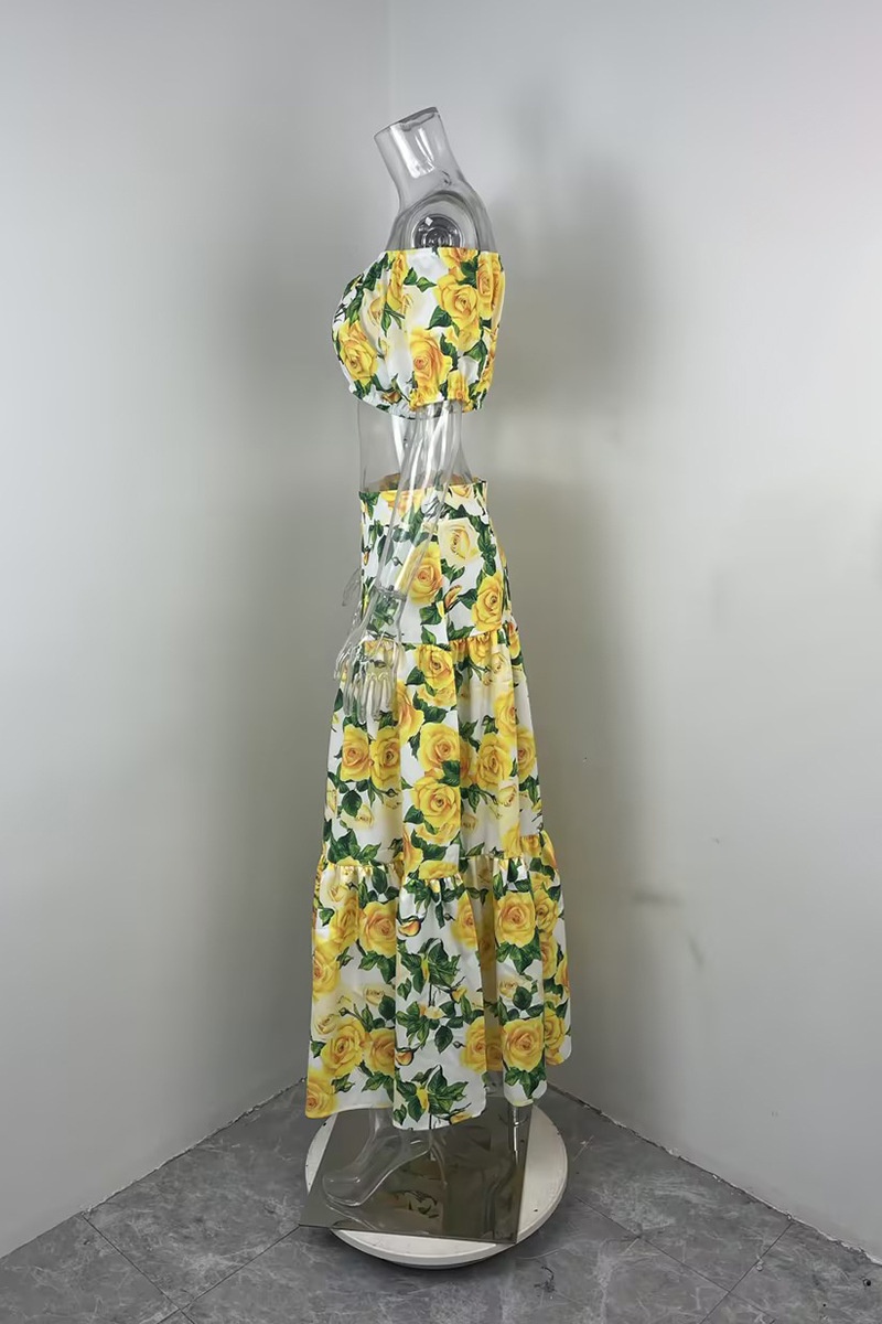 Conjunto de mujer elegante falda plisada estampada y top moda_voghion.com