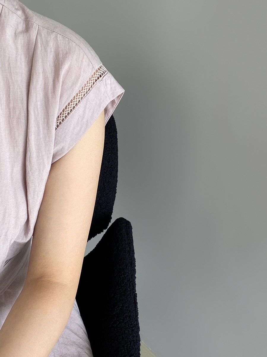 Franse jurk met open rug kant en borduursel voor dames_voghion.com
