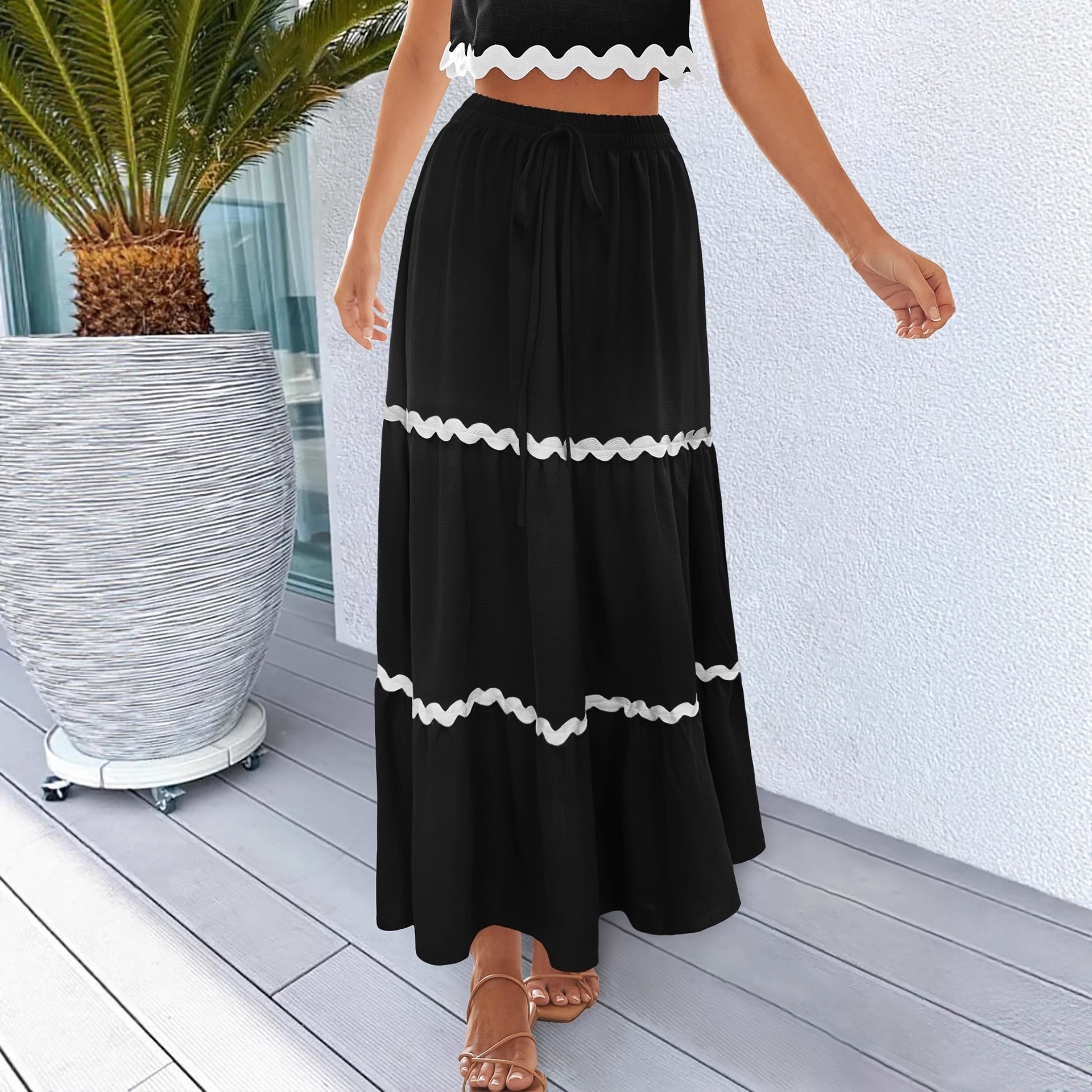 European And American Cross-border Autumn New Women's Simple Wavy Lace Bohemian Style Large Hem Skirt_voghion.com