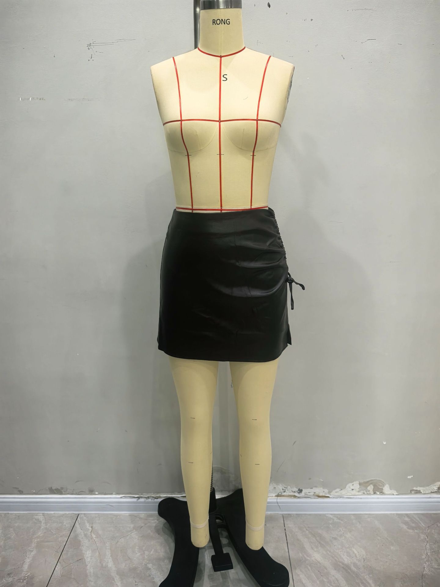 Dames rok van pu-leder met hoge taille en split mini_voghion.com