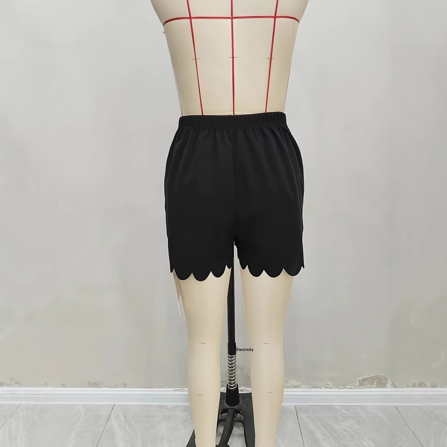 Short en dentelle ondulée décontractée, style européen et américain, polyvalent pour l'été, avec cordon de serrage, jambes larges et légèrement élastique_voghion.com