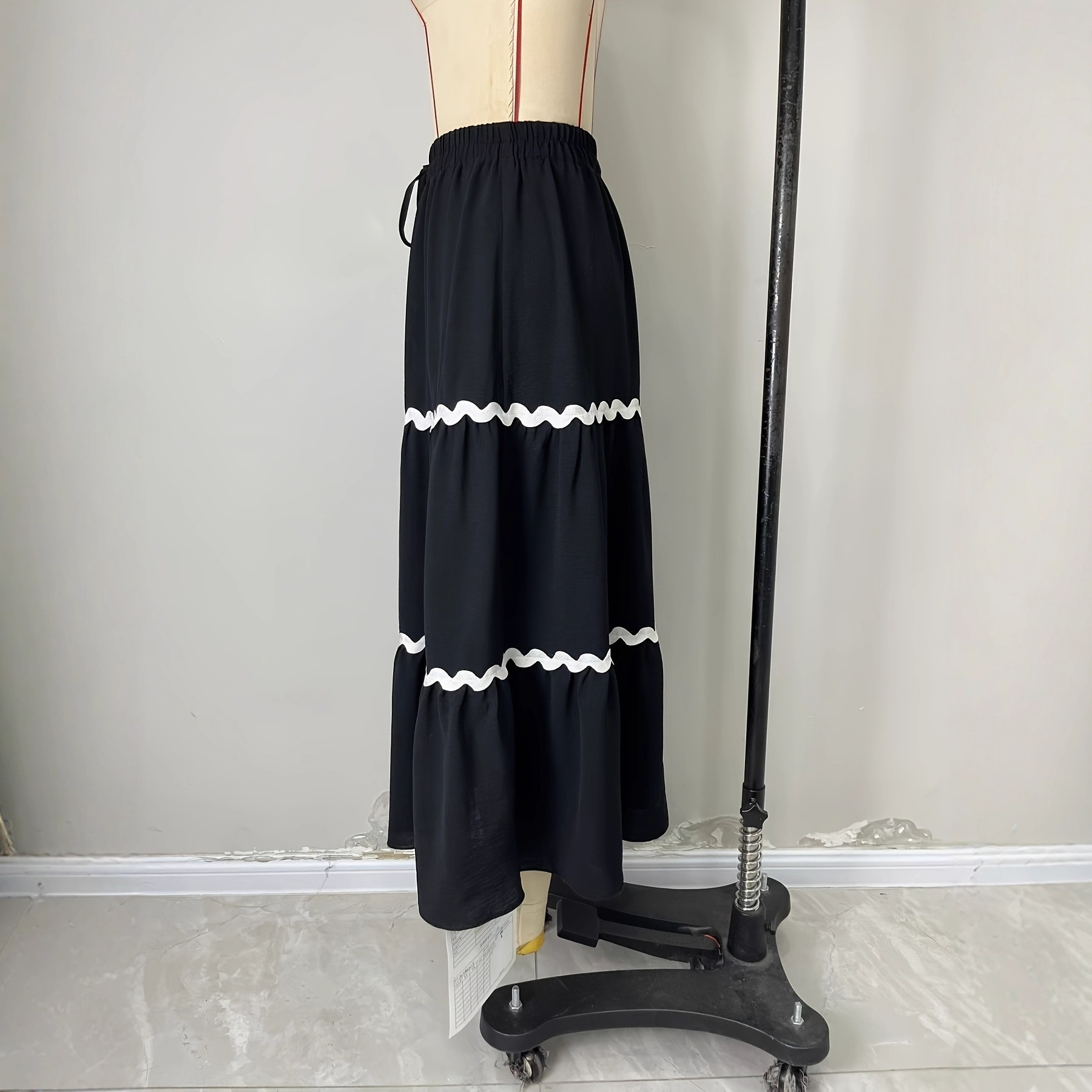 European And American Cross-border Autumn New Women's Simple Wavy Lace Bohemian Style Large Hem Skirt_voghion.com