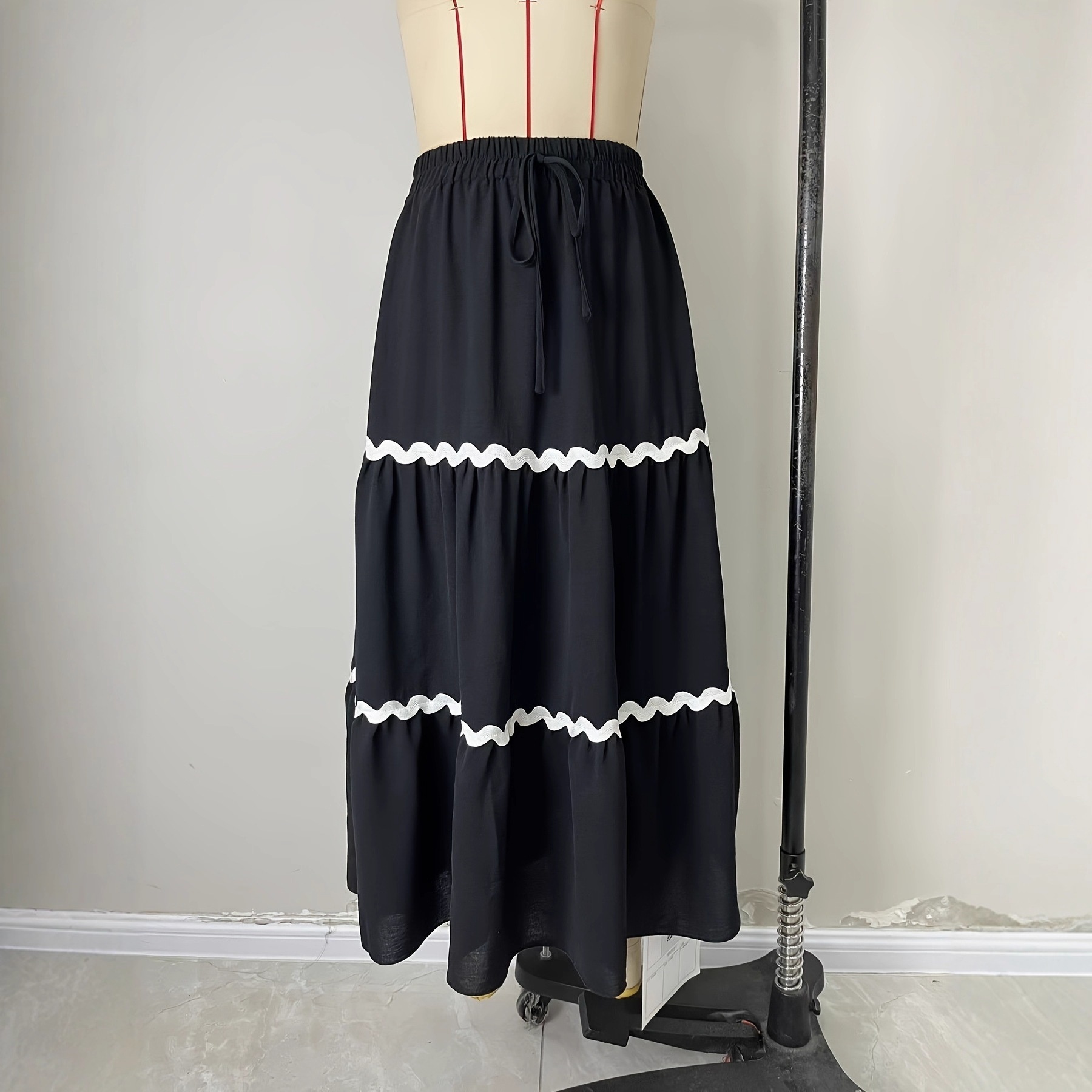 European And American Cross-border Autumn New Women's Simple Wavy Lace Bohemian Style Large Hem Skirt_voghion.com