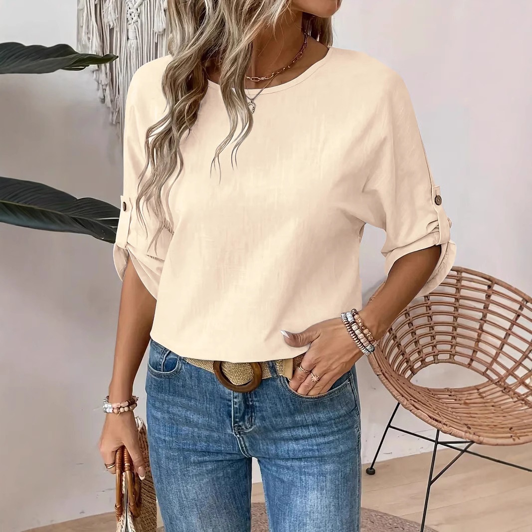 Chemise femme unie à col rond, design simple et tendance, élégante et polyvalente, à porter au quotidien._voghion.com