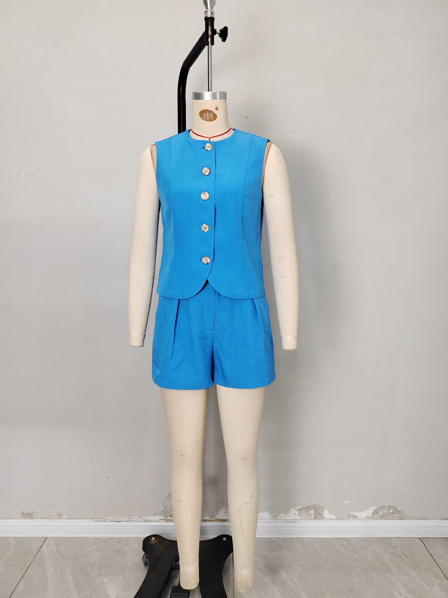 Stylish Women's Sleeveless Blazer Vest And Shorts Set Solid Colour_voghion.com
