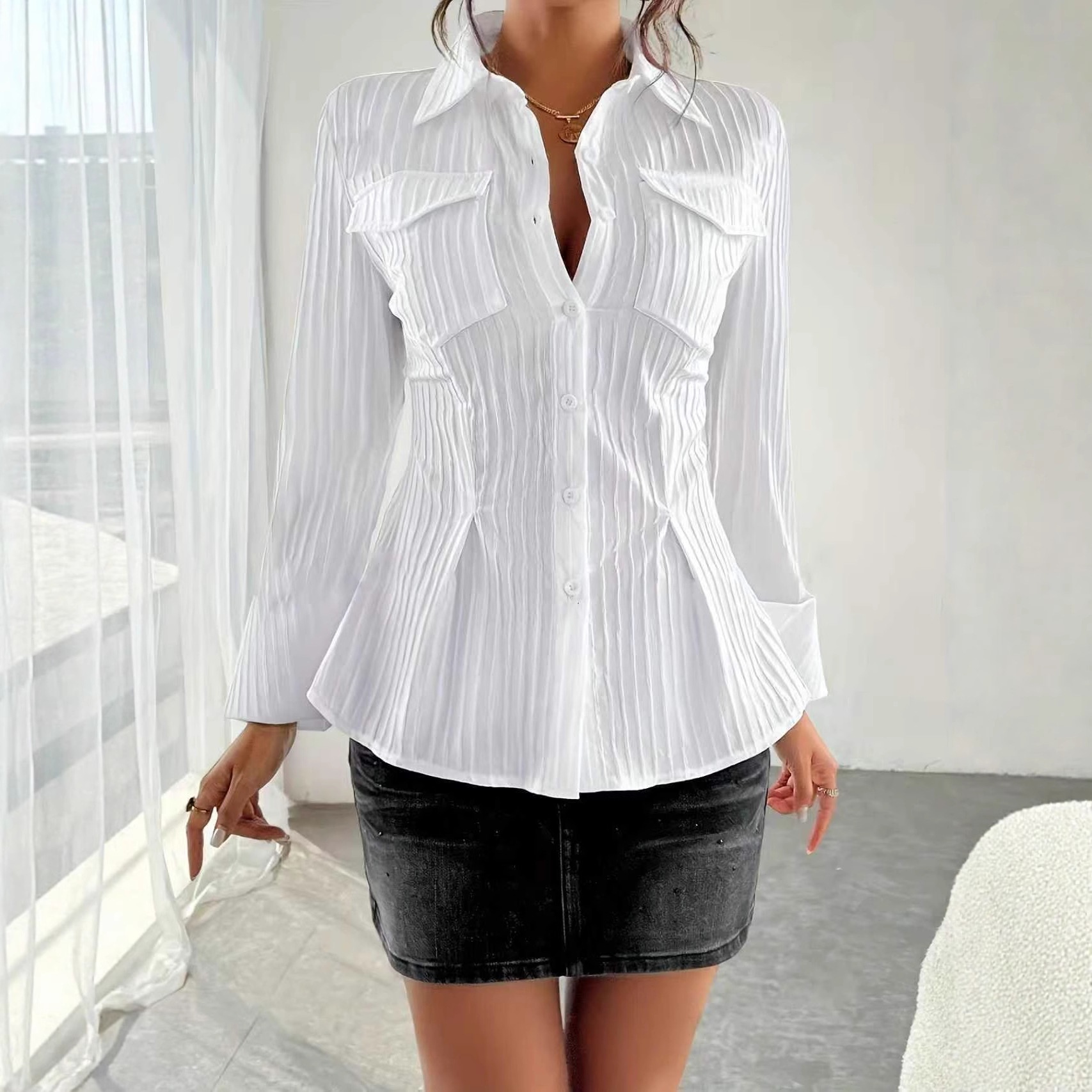 Camicia da donna in stile francese con taschino, nuova collezione autunno 2025, con dettagli transfrontalieri._voghion.com
