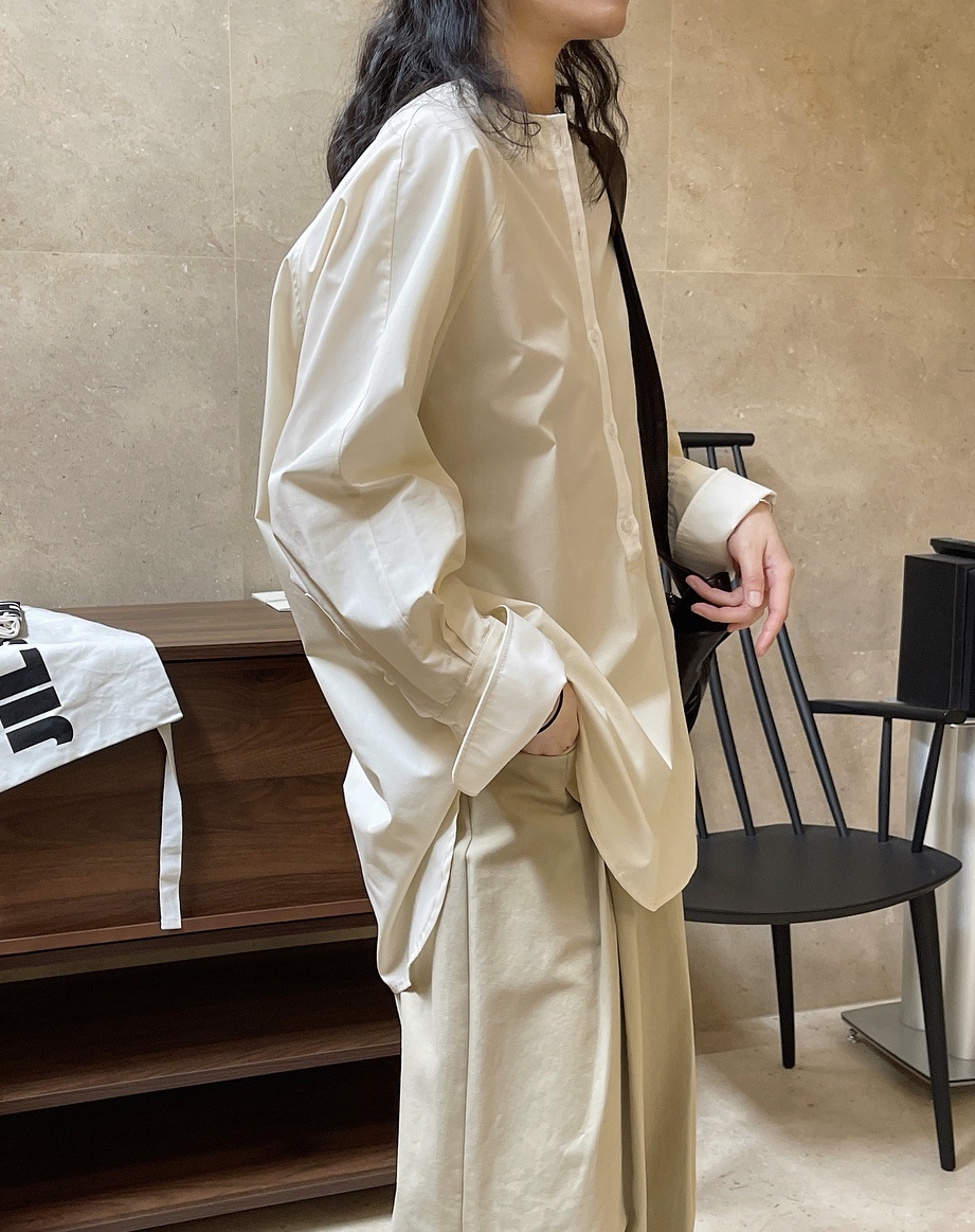 Retro Women's Blouse With Artistic Colour Block Round Neck Top_voghion.com