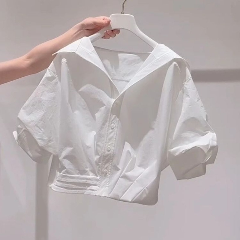 Dopamine Age-Reducing Green Turn-Down Collar Sleeve Women 2025 Summer New Sweet Short Shirt For Petite Figures_voghion.com