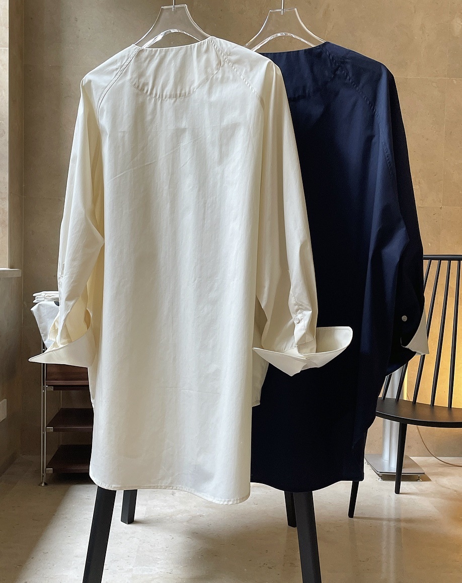 Retro Women's Blouse With Artistic Colour Block Round Neck Top_voghion.com