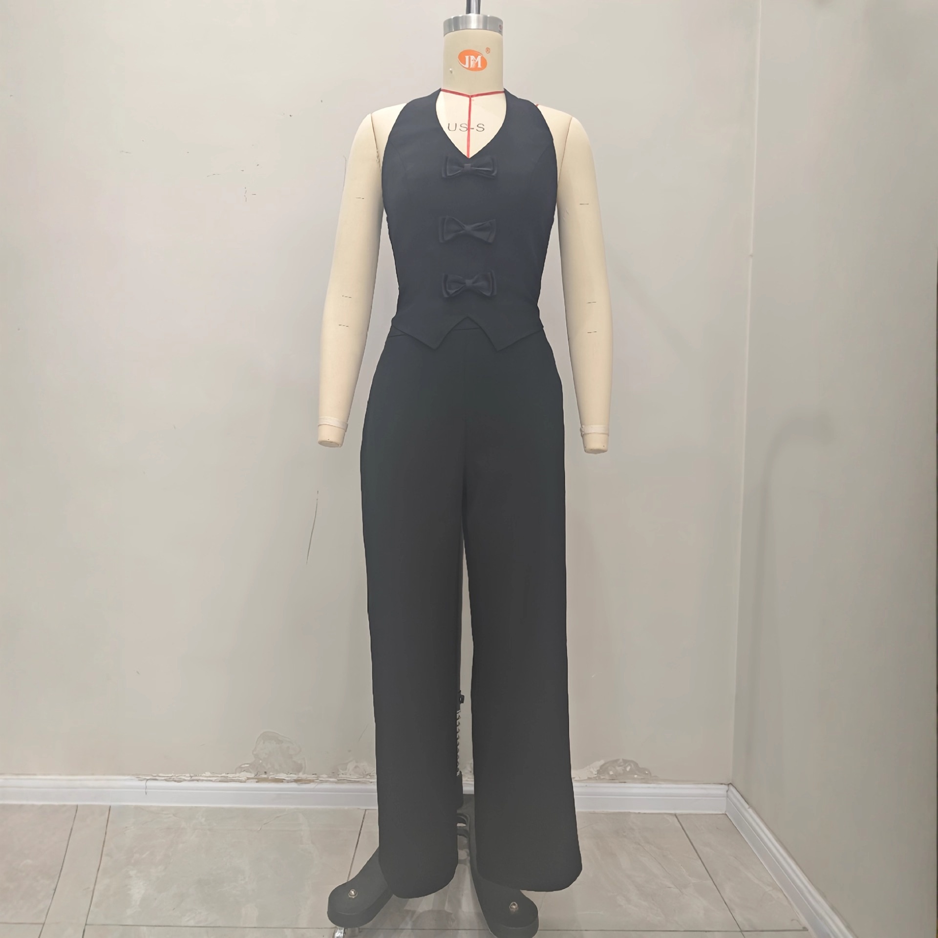 independent Store Autumn New Suit Vest With Bow Tie, Sleeveless Halter Top, Waist-cinching Long Pants Set_voghion.com