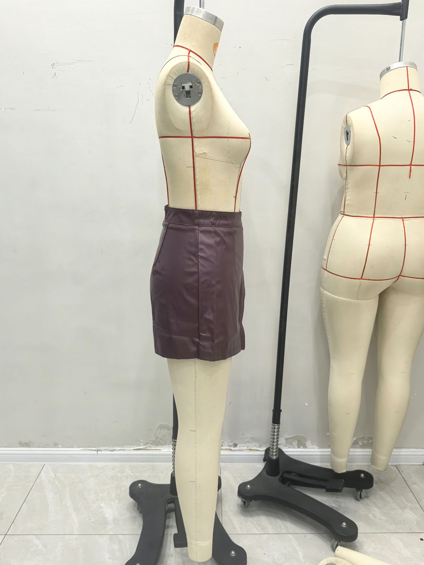 High-waisted Pu Leather Skirt For Women Irregular Fashion Style_voghion.com