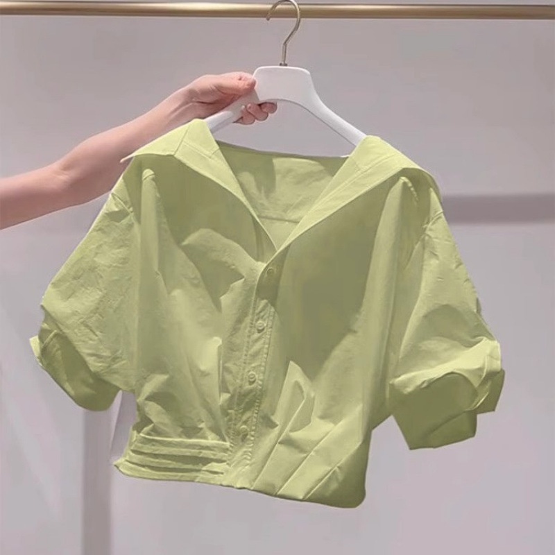Dopamine Age-Reducing Green Turn-Down Collar Sleeve Women 2025 Summer New Sweet Short Shirt For Petite Figures_voghion.com