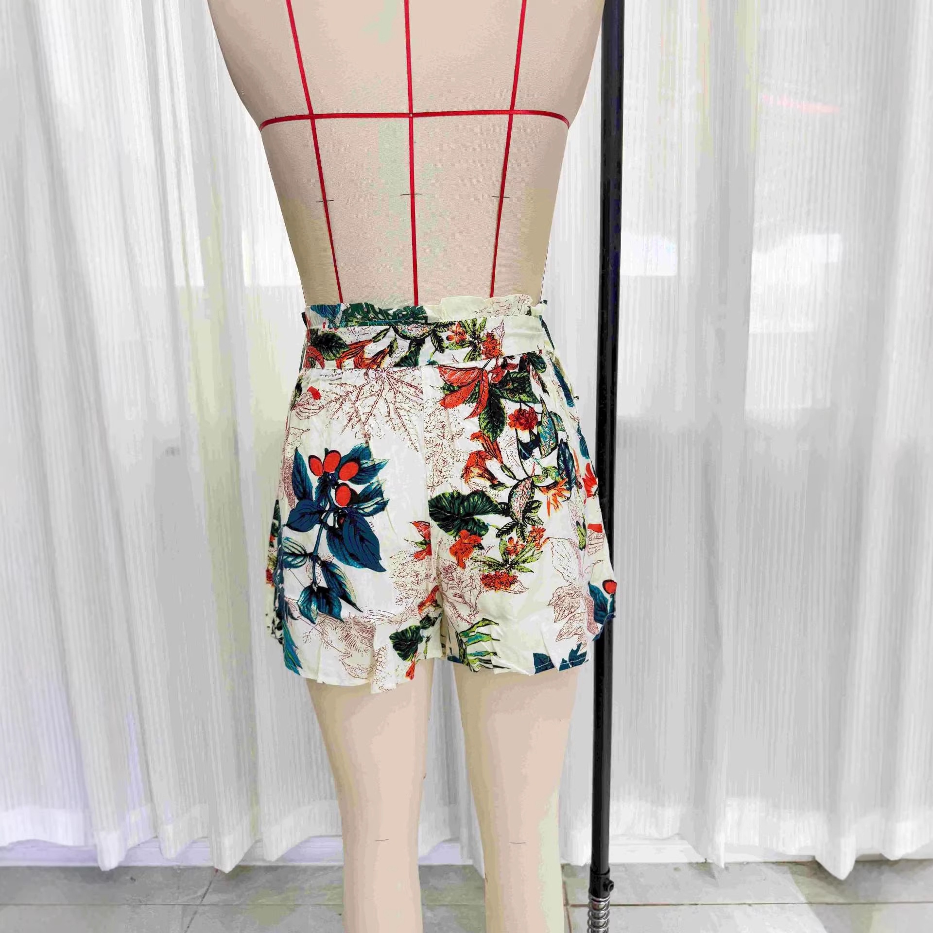 cross-border European And American Foreign Trade Women's Clothing Tropical Print Wide-leg Shorts With Drawstring_voghion.com