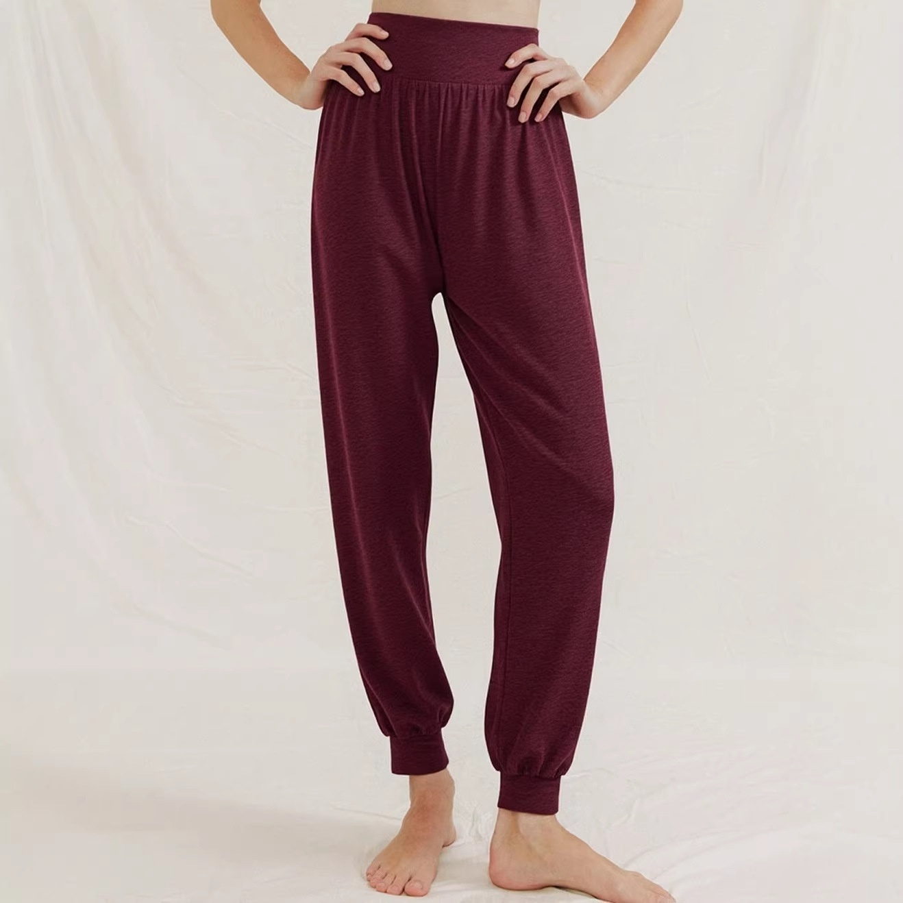 Nova calça de ioga feminina para primavera/verão - perna reta, com punho, design simples, controle abdominal, ideal para dança, pilates, esportes e fitness._voghion.com