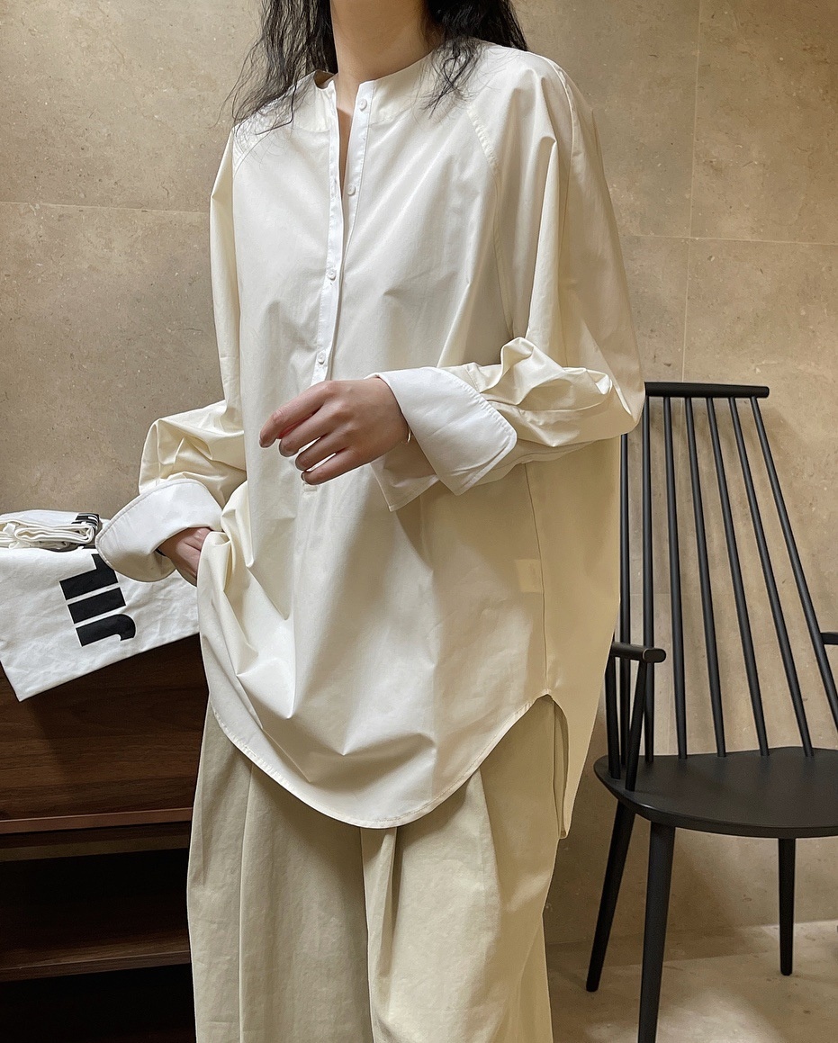 Retro Women's Blouse With Artistic Colour Block Round Neck Top_voghion.com