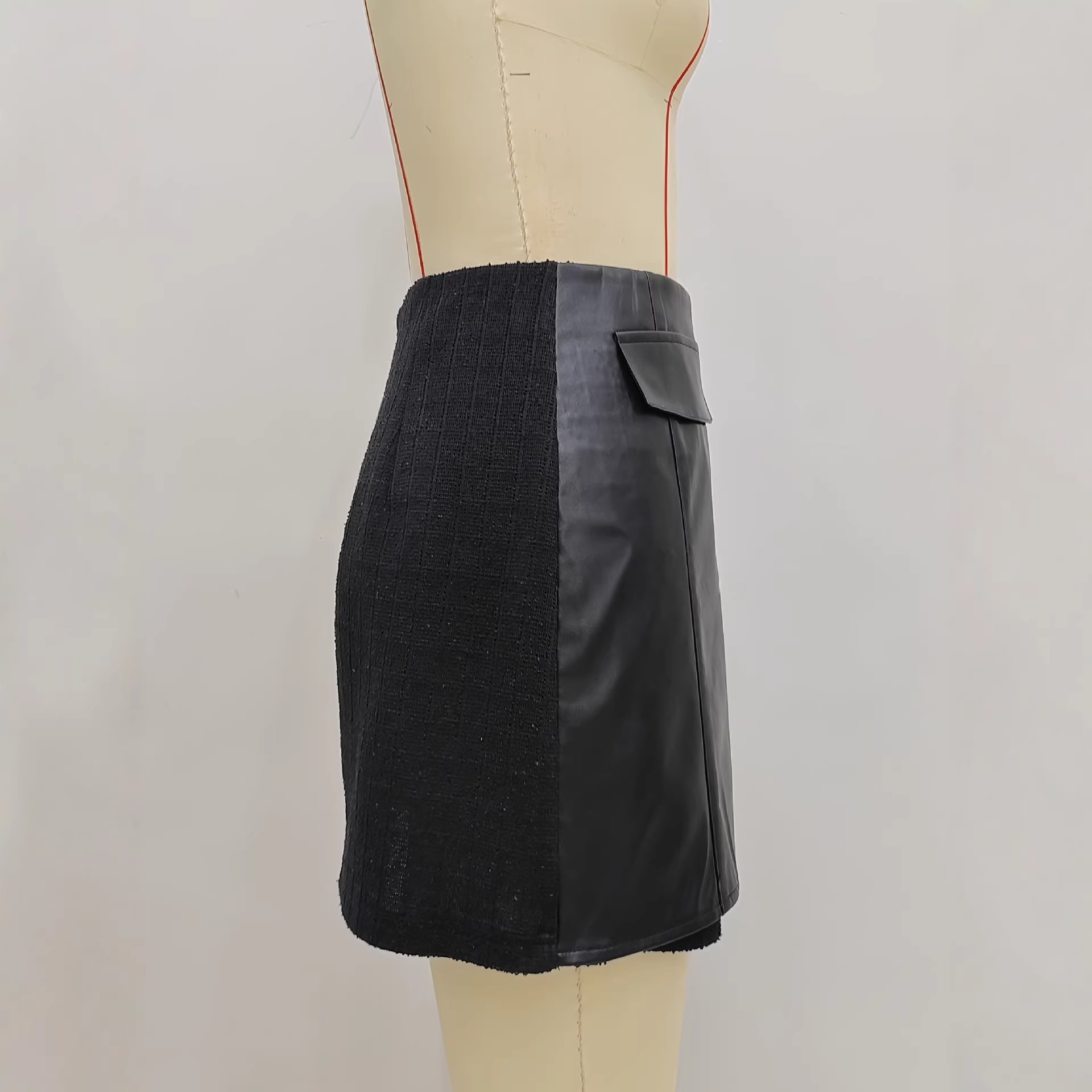 leather Patchwork Back Zipper, Fashionable With Pocket Flap Button Decoration, Small A-line Hem, European And_voghion.com