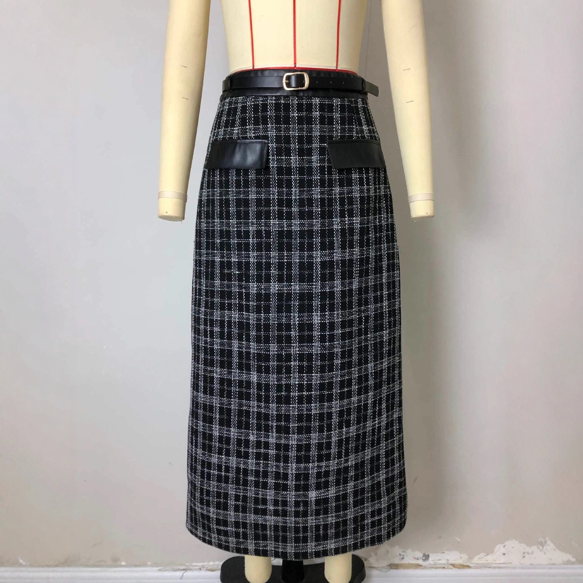 Stylish 2026 Spring Autumn New High-Waisted Fashionable Retro Plaid Long Skirt With PU Leather And Knit Splicing_voghion.com