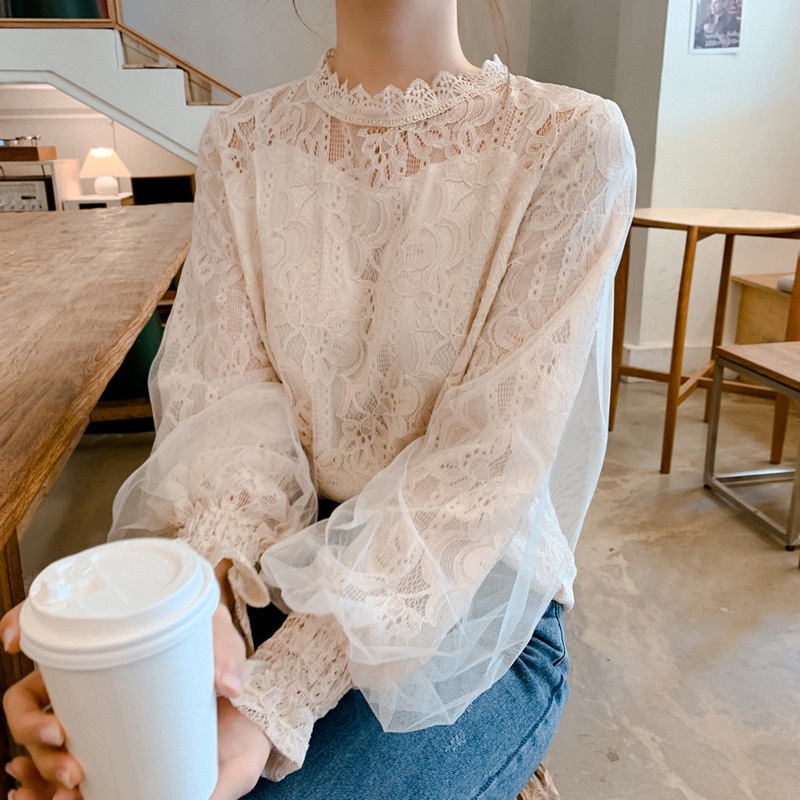 2025 New White Korean Style Loose Long Mesh Lantern Sleeve Lace Base Shirt Women's Blouse_voghion.com