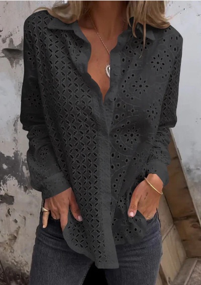 Camicia elegante da donna con stampa e dettagli traforati_voghion.com