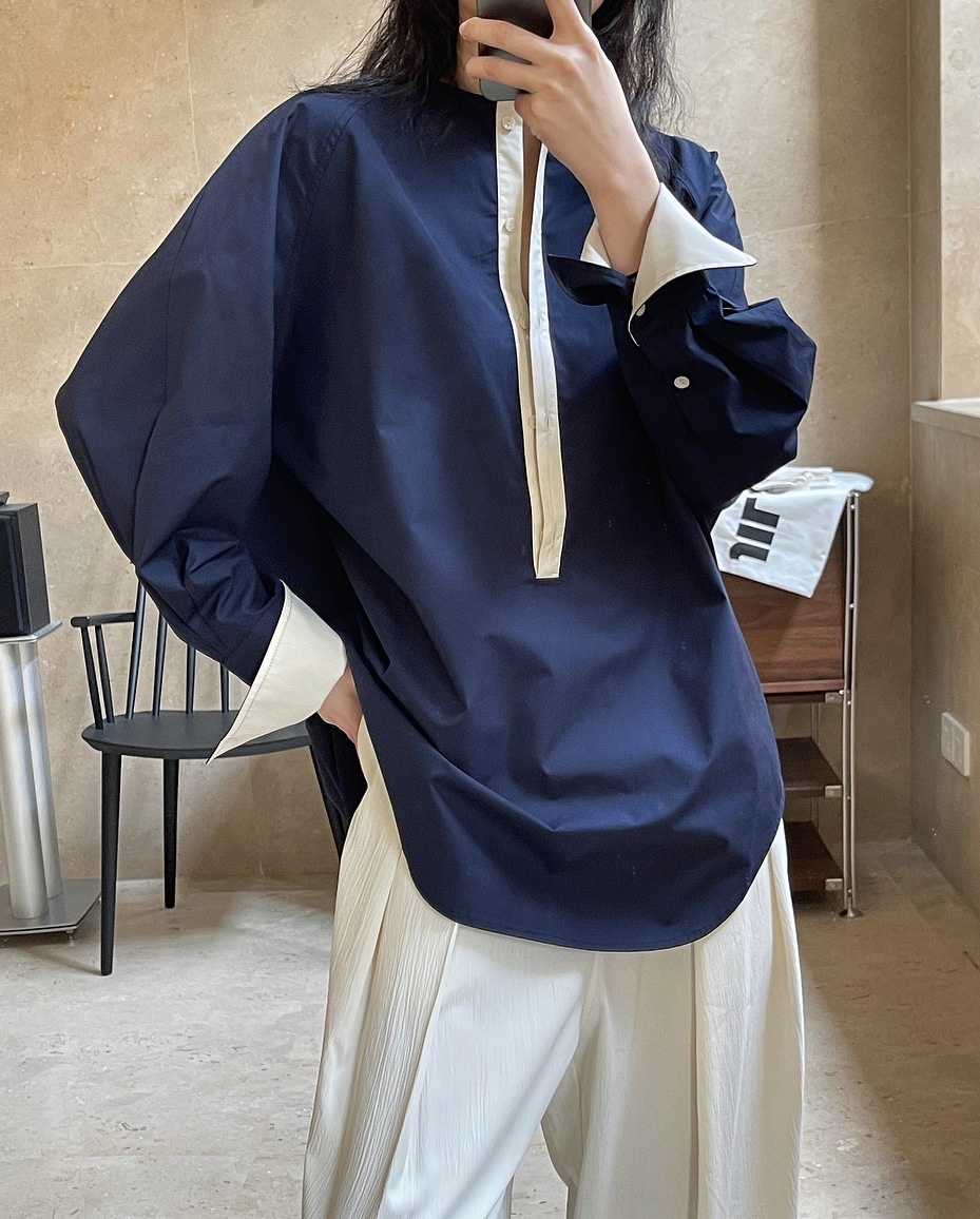 Retro Women's Blouse With Artistic Colour Block Round Neck Top_voghion.com