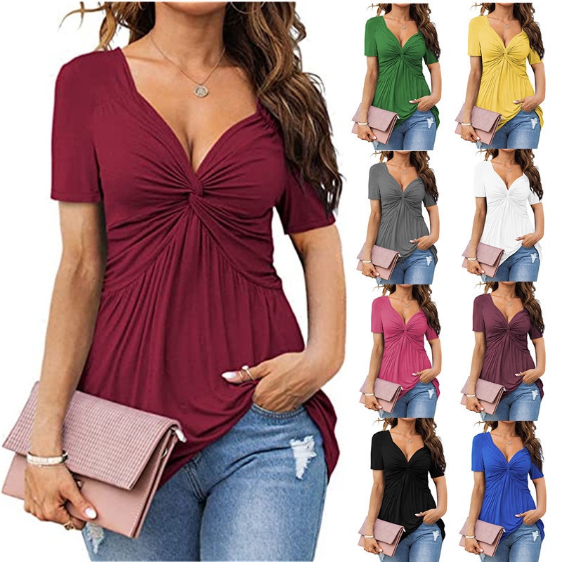 Elegantes, lässiges Damen-T-Shirt im europäischen und amerikanischen Stil (2025) mit V-Ausschnitt, raffiniertem Twist-Detail vorne und kurzen Ärmeln, einfarbig, zum Überziehen_voghion.com