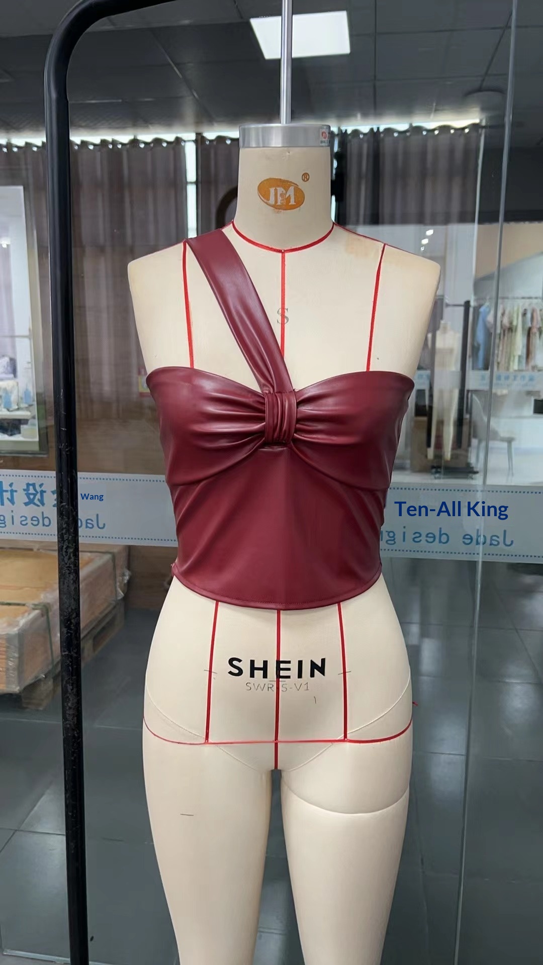 Women's Shiny Pu Leather One-shoulder Tank Top Casual Style_voghion.com