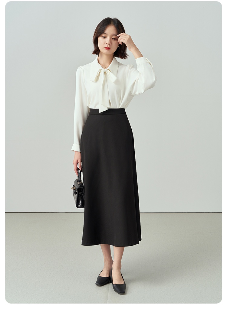 Camicia donna elegante in chiffon con fiocco per colloquio lavoro_voghion.com