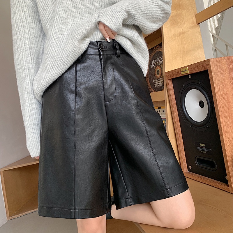 2025 Women's PU Spring Autumn Washed Leather High Waist Wide Leg Five-Point Loose Slimming Boot Shorts Straight_voghion.com