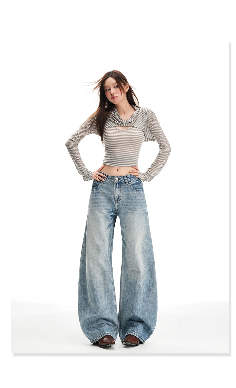 Damen Jeans In Hellblau Im Washed-look Für Große Frauen_voghion.com