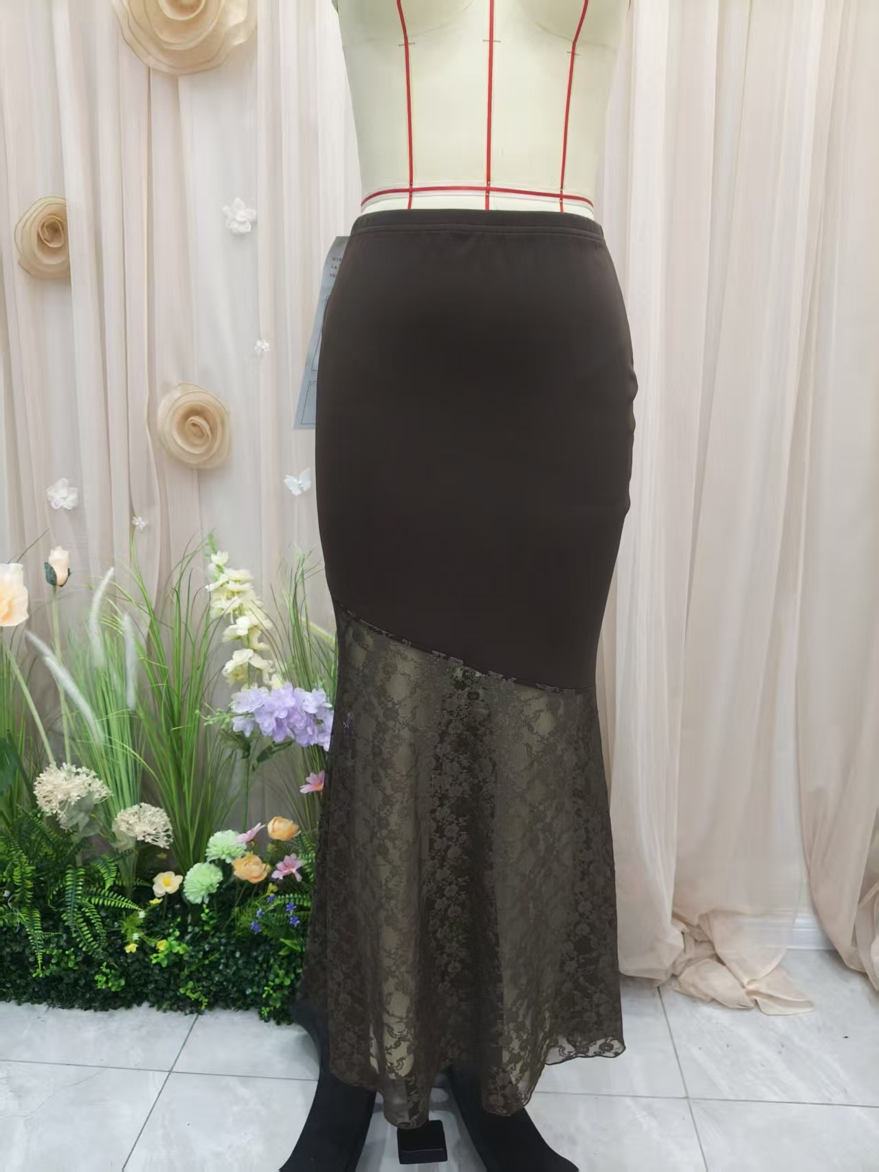 Women's Lace Splicing Sheer Fishtail Bodycon Skirt Elegant Midi_voghion.com