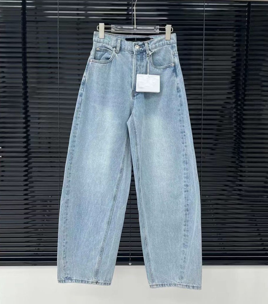 Women's Jeans With Rhinestones And Back Logo High-end Design_voghion.com