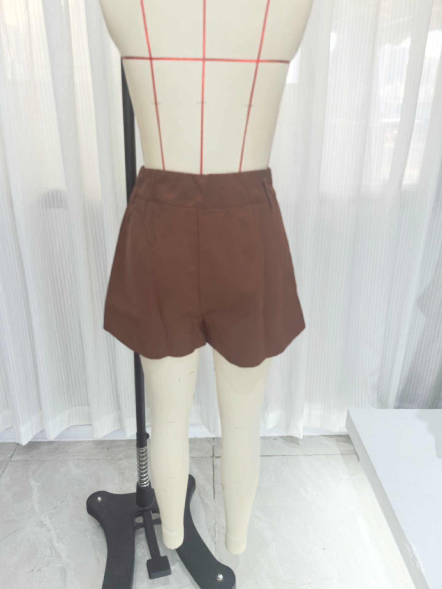 Elegant Women's Shorts For Professional Office Attire Solid Colour_voghion.com