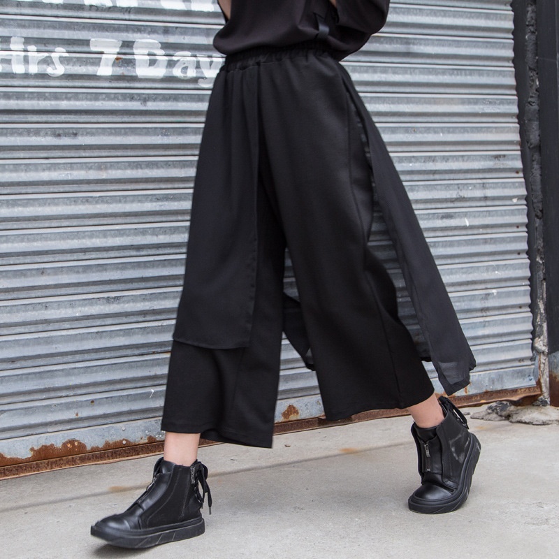 2025 Summer Thin Wide-Leg Chiffon Patchwork Women's Casual Asymmetric Skirt Simple Nine-Point Pants Trendy_voghion.com